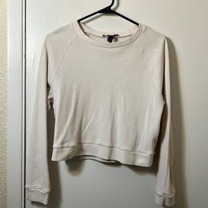 FOREVER 21 BAIGE LONG SLEEVE SIZE SMALL